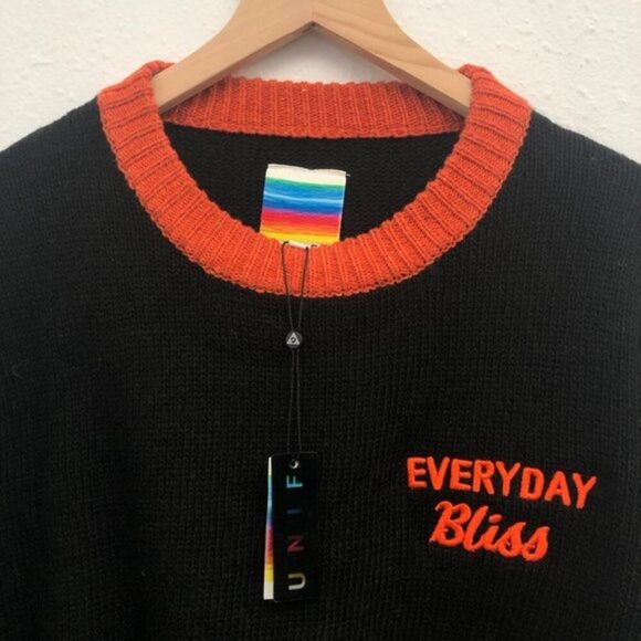 New UNIF Black Everyday Bliss Sweater - Size L - Picture 4 of 7